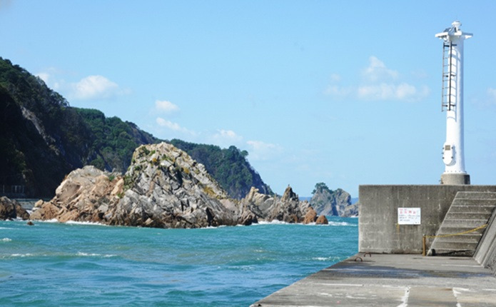 リアス式海岸の景観「小袖海岸」