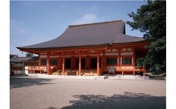 慈覚大師の創建と伝わる毛越寺