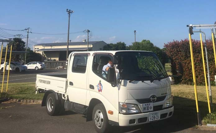 準中型教習車
