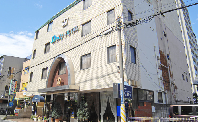 デイリーホテル外観