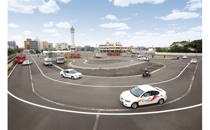 広くて運転しやすい教習コース！