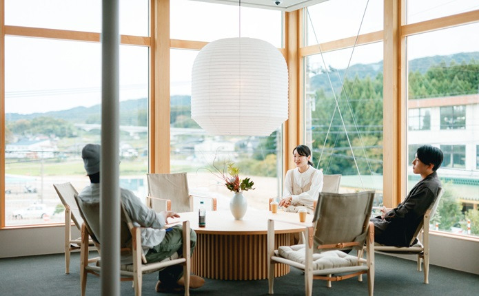 宿泊&交流施設「TADAIMA」2階共用スペース