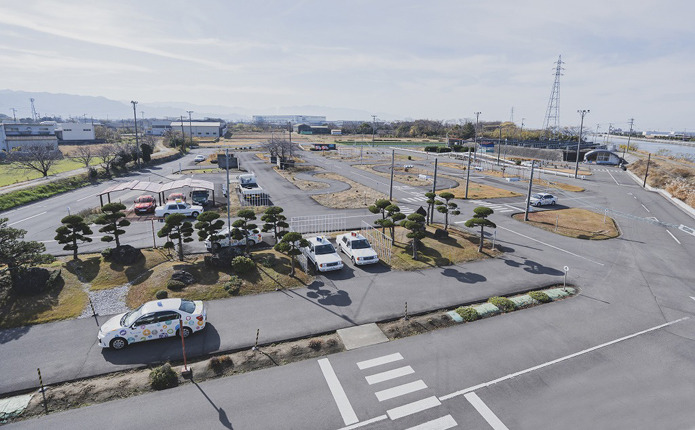 かんおんじ自動車学校WEST