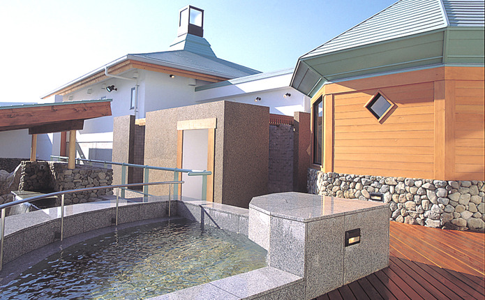 琴弾廻廊の露天風呂＆サウナ