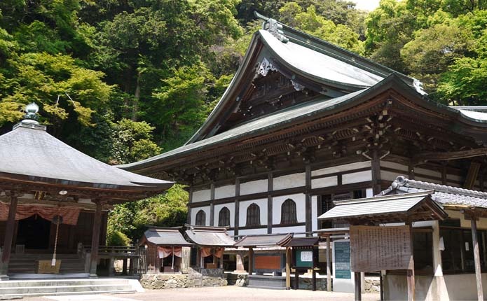 ハイキング気分で『本吉山清水寺』へ