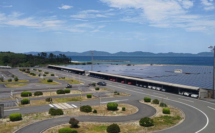 海が近い広々コース【山陰中央自動車学校】