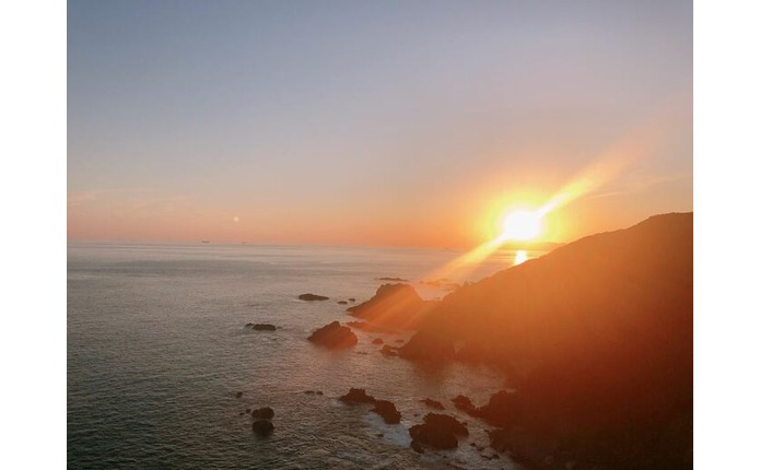 叶崎海岸から眺める夕日